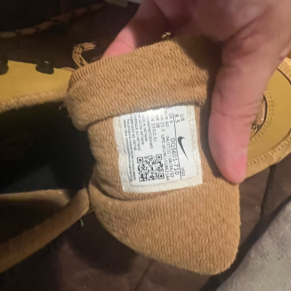 Nike Camel Brown ankle boots